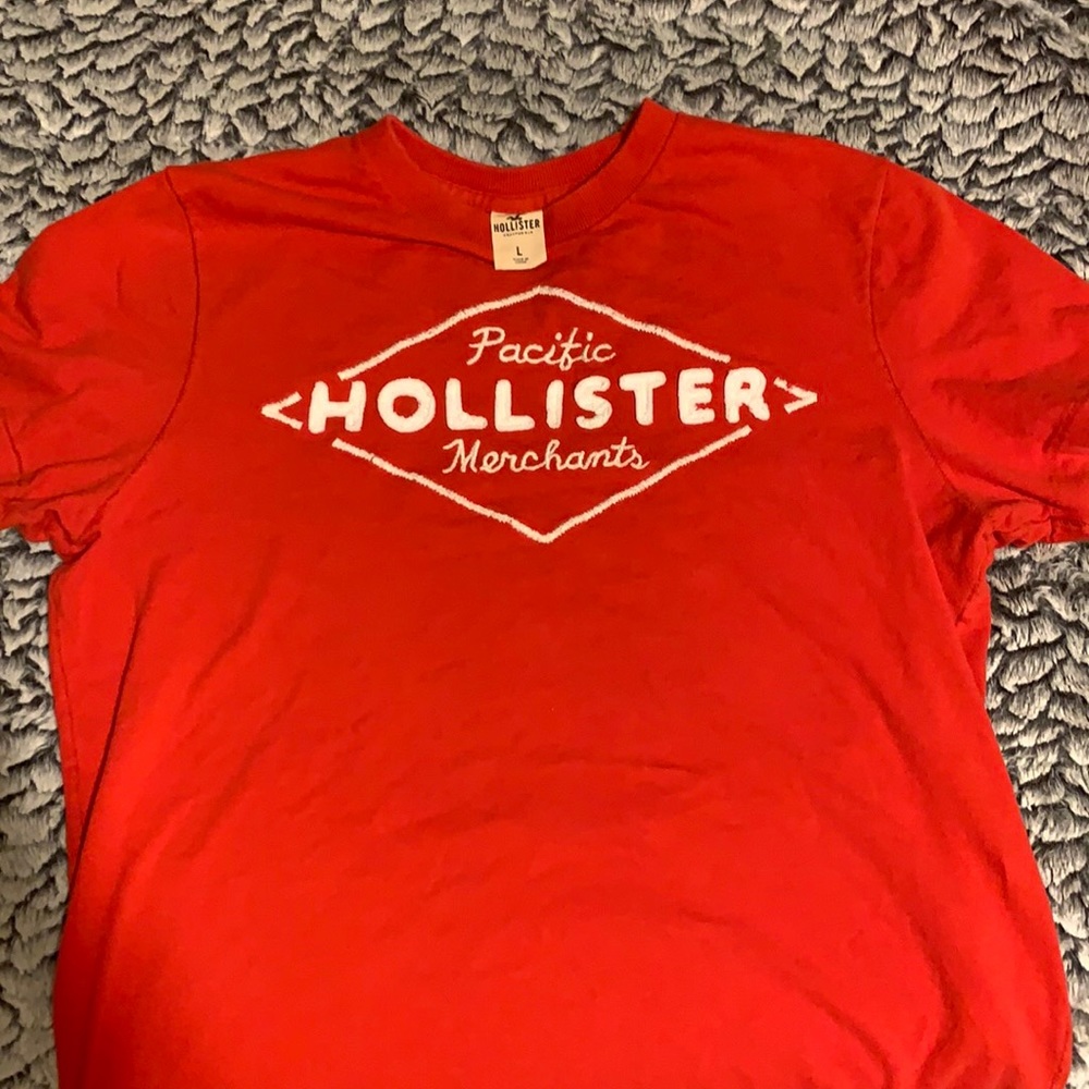 Hollister Tshirt